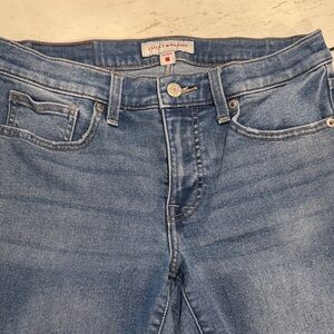 Lucky Brand Ava Mid Rise Light Blue Jeans - perfect condition